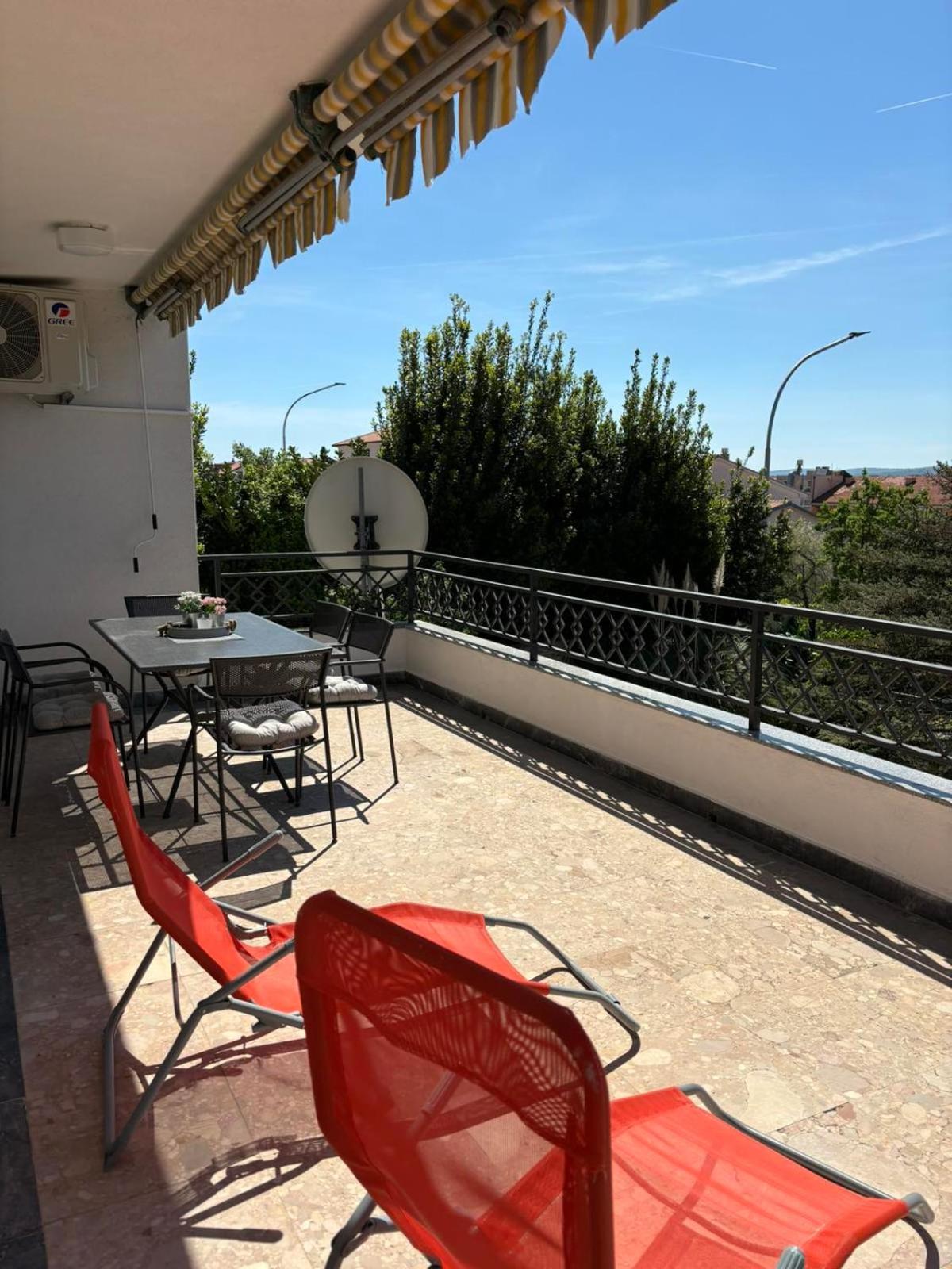Helen Apartments Crikvenica Exterior photo